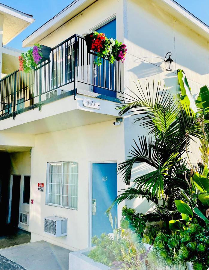 Hotel Villa Serena El Cajon Extérieur photo