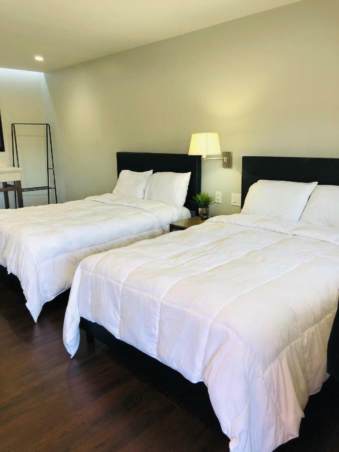 Hotel Villa Serena El Cajon Extérieur photo